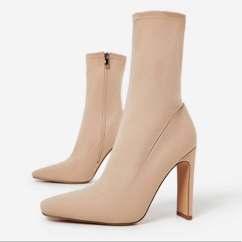 Cassia nude sock boot